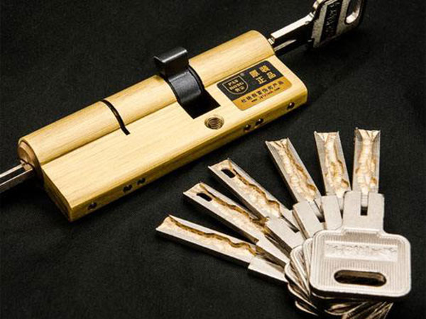 未央24小时上门开锁公司